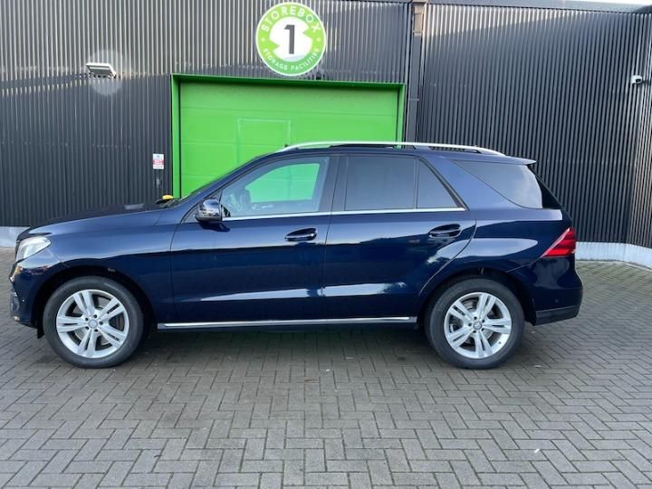 Photo 9 VIN: WDC1660631A704200 - MERCEDES-BENZ GLE-CLASS SUV 