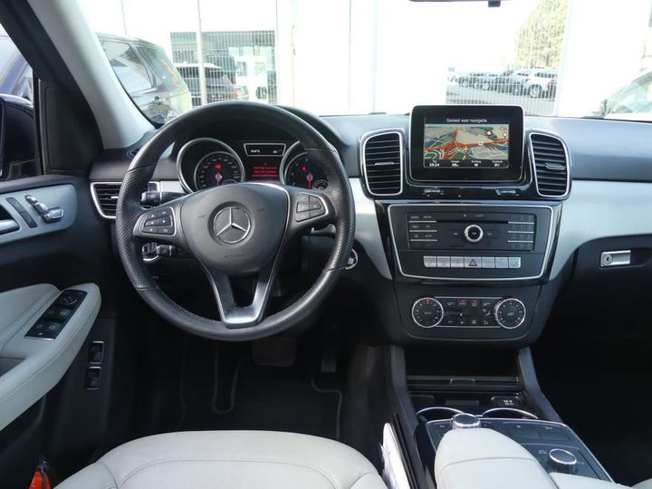 Photo 10 VIN: WDC1660631A817060 - MERCEDES-BENZ GLE 