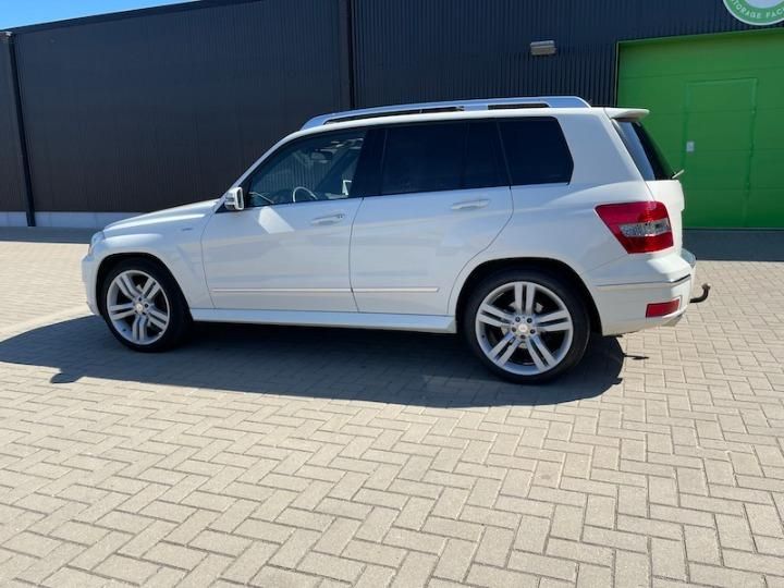 Photo 9 VIN: WDC2049831F454088 - MERCEDES-BENZ GLK-CLASS SUV 