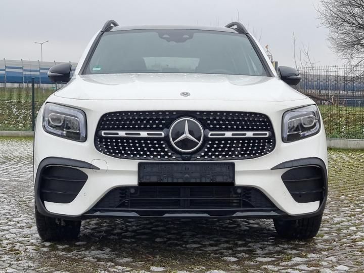 Photo 8 VIN: WDC2476471W000768 - MERCEDES-BENZ GLB-CLASS SUV 