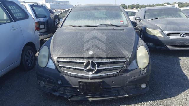 Photo 2 VIN: WDC2510751A014704 - MERCEDES R500 