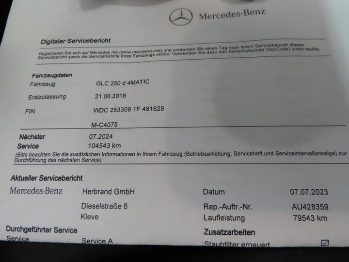 Photo 12 VIN: WDC2533091F481628 - MERCEDES-BENZ GLC 