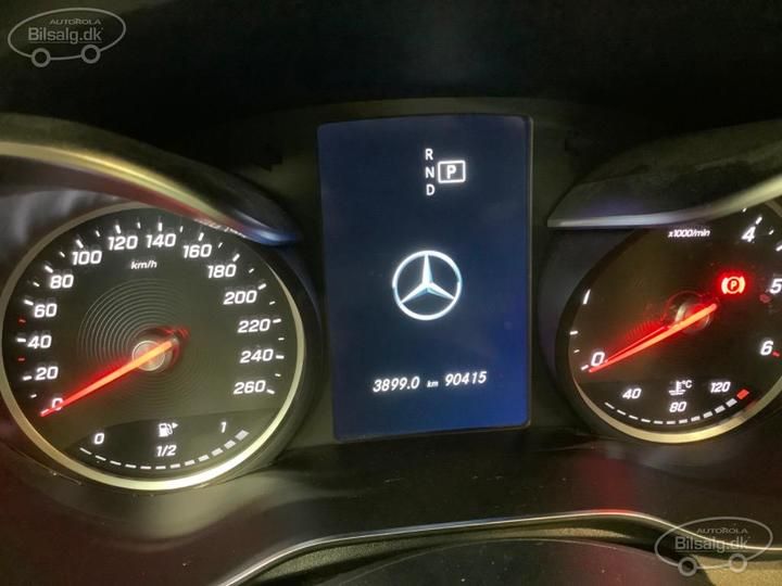 Photo 2 VIN: WDC2533151F742039 - MERCEDES-BENZ GLC-CLASS HATCHBACK 