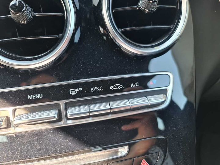 Photo 18 VIN: WDC2539051F257696 - MERCEDES-BENZ GLC-KLASSE &#3915 