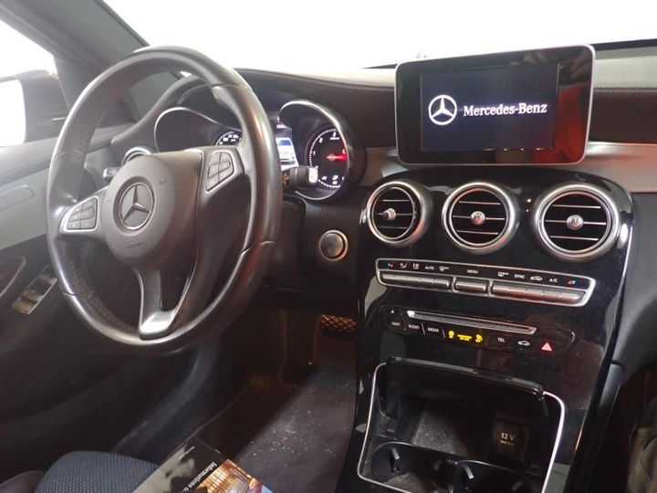 Photo 8 VIN: WDC2539051F285914 - MERCEDES-BENZ CLASSE GLC 