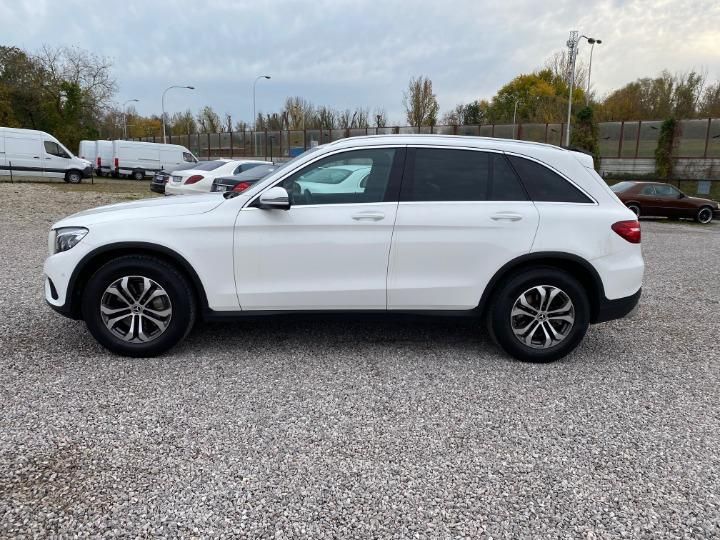 Photo 2 VIN: WDC2539051F320945 - MERCEDES-BENZ GLC-CLASS SUV 