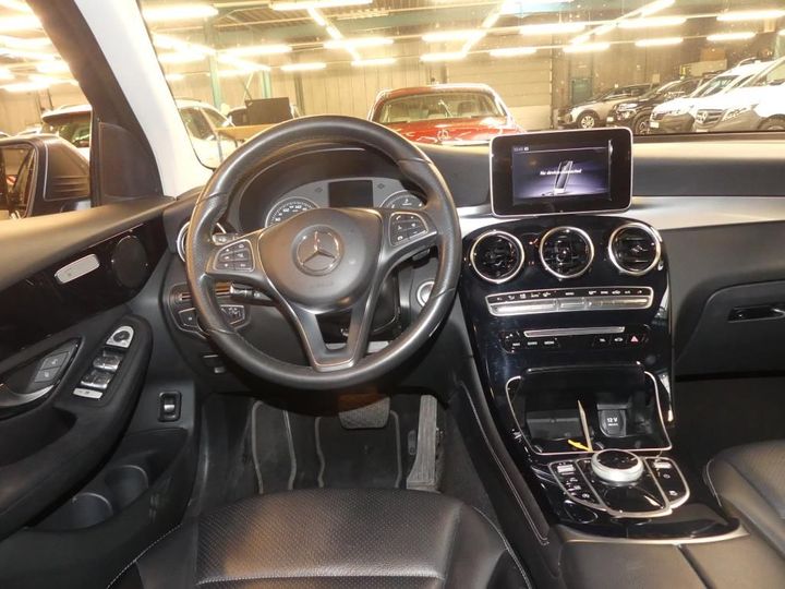 Photo 8 VIN: WDC2539051F333883 - MERCEDES-BENZ GLC 