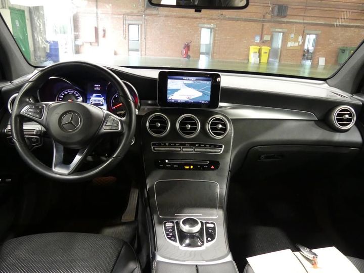 Photo 8 VIN: WDC2539051F467837 - MERCEDES-BENZ GLC 