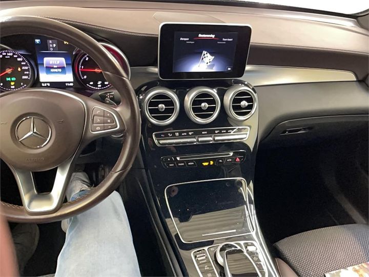 Photo 19 VIN: WDC2539051F472140 - MERCEDES-BENZ GLC 220 