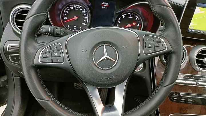 Photo 25 VIN: WDC2539051F477201 - MERCEDES-BENZ GLC 