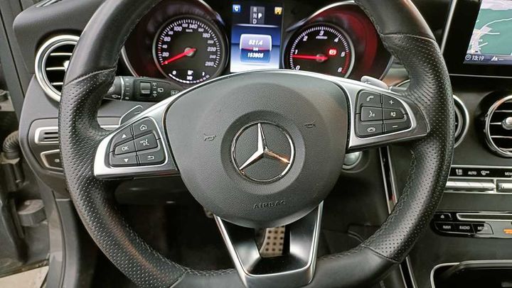 Photo 25 VIN: WDC2539051F523742 - MERCEDES-BENZ GLC 