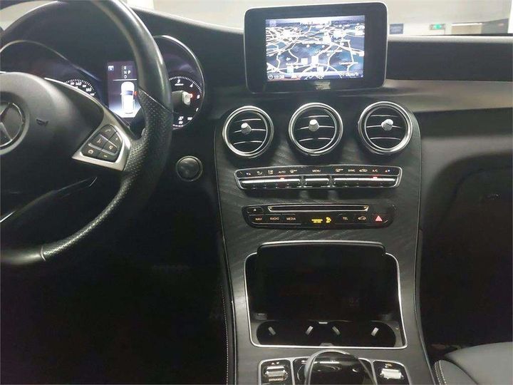 Photo 11 VIN: WDC2539051V120886 - MERCEDES-BENZ GLC 