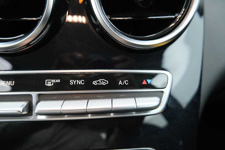 Photo 23 VIN: WDC2539091F329363 - MERCEDES-BENZ GLC 