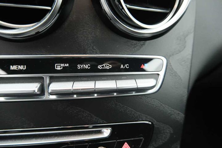 Photo 18 VIN: WDC2539091F381908 - MERCEDES-BENZ GLC 