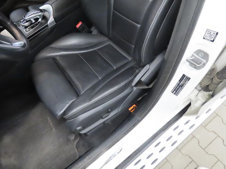 Photo 21 VIN: WDC2539091F622779 - MERCEDES-BENZ GLC 