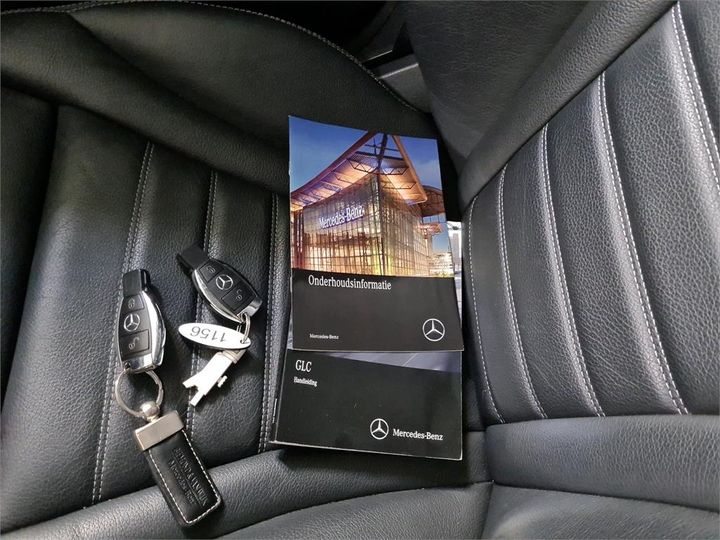 Photo 9 VIN: WDC2539251F260481 - MERCEDES-BENZ GLC 