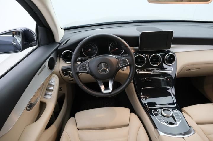 Photo 6 VIN: WDC2539461F417683 - MERCEDES-BENZ GLC 