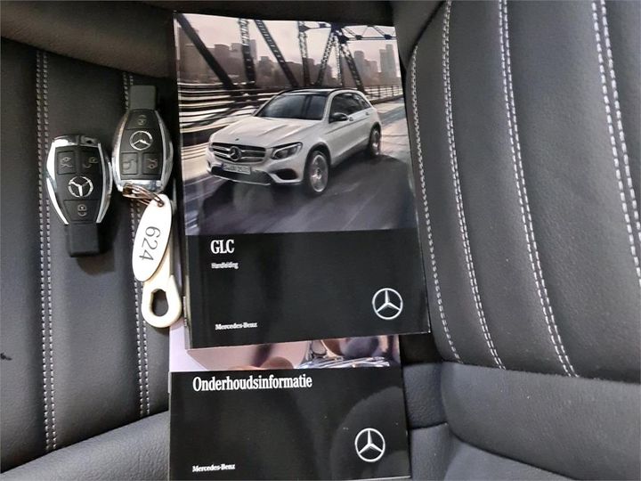 Photo 9 VIN: WDC2539461F532425 - MERCEDES-BENZ GLC 250 