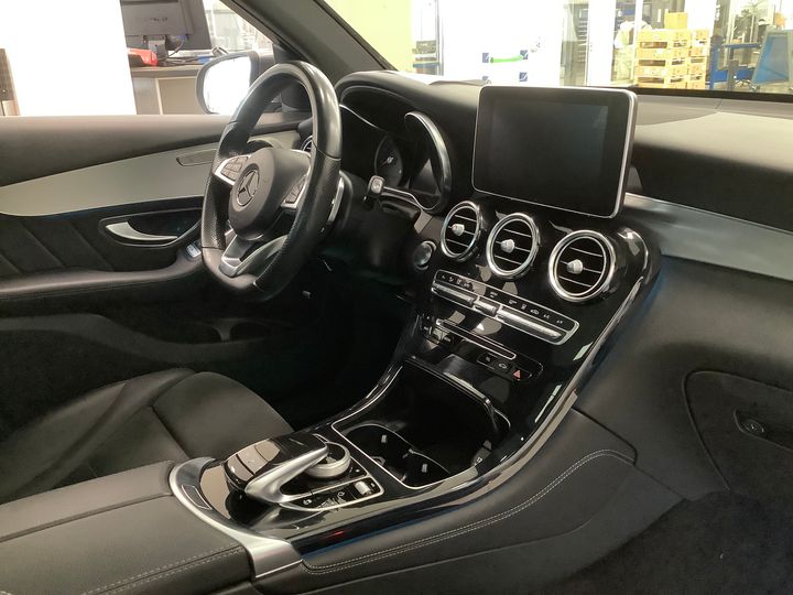 Photo 10 VIN: WDC2539541F344778 - MERCEDES-BENZ GLC-CLASS 