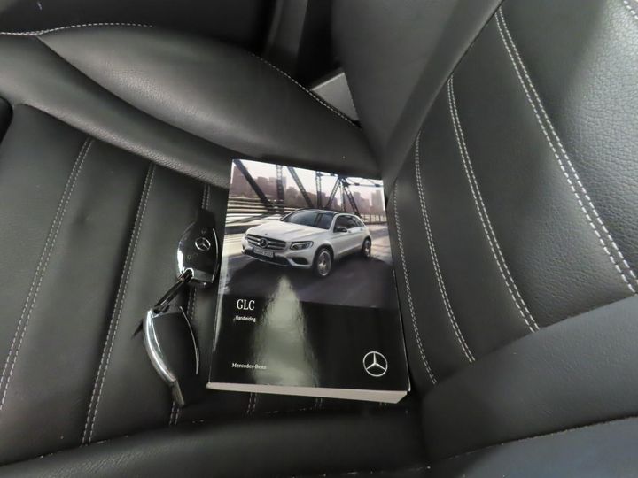 Photo 10 VIN: WDC2539541F429860 - MERCEDES-BENZ GLC 