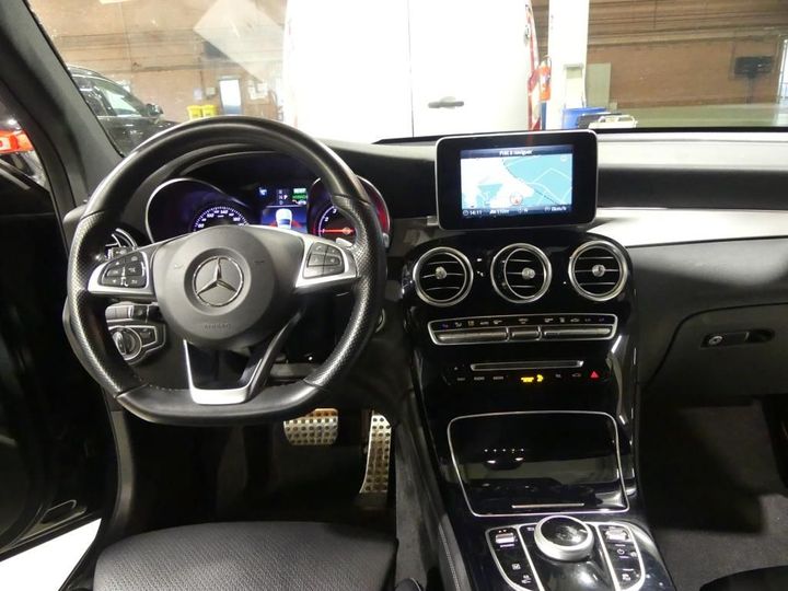 Photo 8 VIN: WDC2539541F451922 - MERCEDES-BENZ GLC 