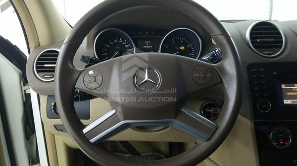 Photo 13 VIN: WDCBB86E79A501862 - MERCEDES-BENZ ML350 