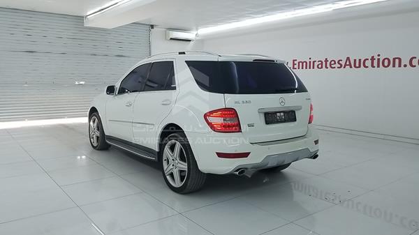 Photo 6 VIN: WDCBB86E79A501862 - MERCEDES-BENZ ML350 