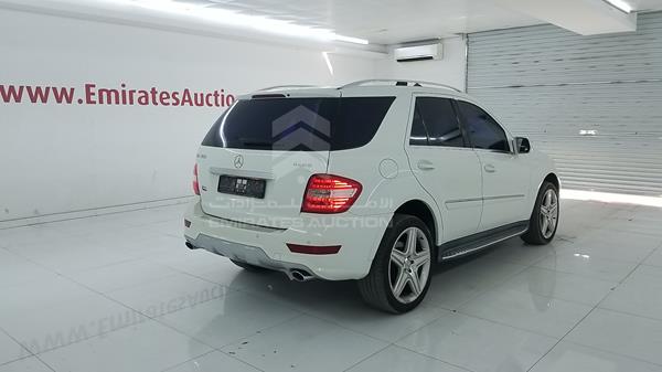 Photo 8 VIN: WDCBB86E79A501862 - MERCEDES-BENZ ML350 