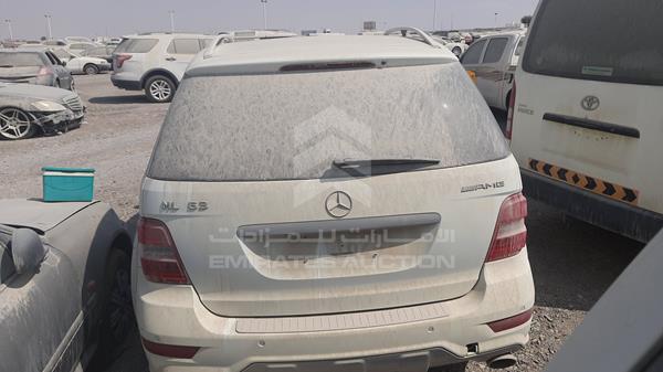 Photo 5 VIN: WDCBB8GB0AA544092 - MERCEDES-BENZ ML350 