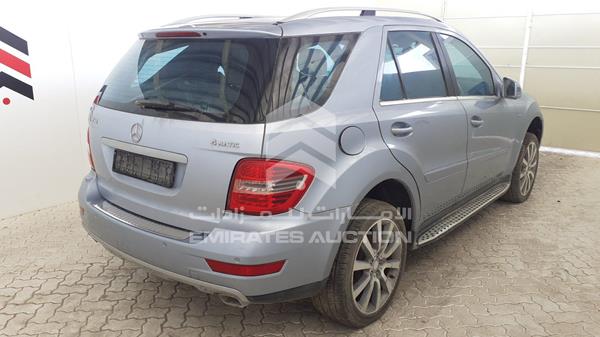 Photo 8 VIN: WDCBB8GB3BA649887 - MERCEDES-BENZ ML350 