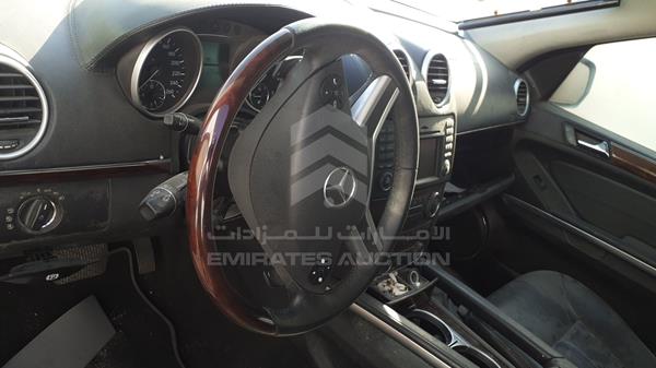 Photo 12 VIN: WDCBF86E99A506582 - MERCEDES-BENZ GL 500 