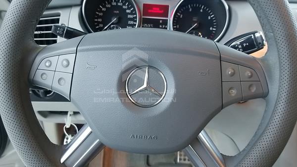 Photo 12 VIN: WDCCB65E28A064989 - MERCEDES-BENZ R 350 