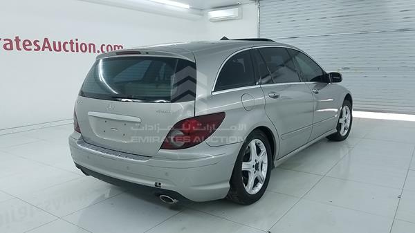 Photo 7 VIN: WDCCB65E28A064989 - MERCEDES-BENZ R 350 