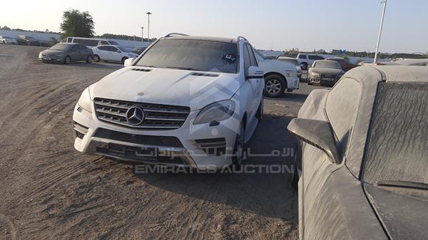 Photo 6 VIN: WDCDA5HB0EA301526 - MERCEDES-BENZ ML350 