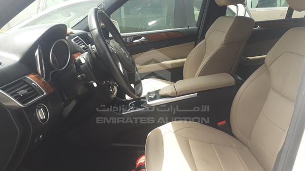 Photo 11 VIN: WDCDA5HB6DA075846 - MERCEDES-BENZ ML350 