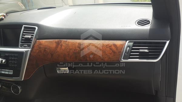 Photo 31 VIN: WDCDA5HB6DA075846 - MERCEDES-BENZ ML350 