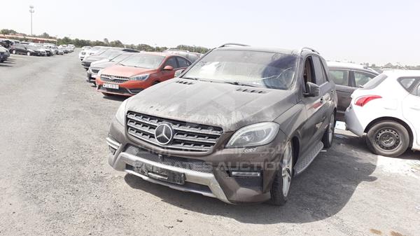 Photo 3 VIN: WDCDA7DB7EA352975 - MERCEDES-BENZ ML 500 