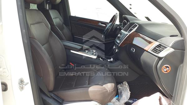 Photo 29 VIN: WDCDF7DE3FA479106 - MERCEDES-BENZ GL 500 