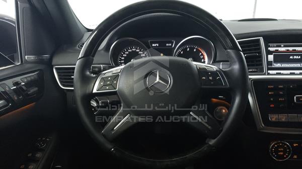 Photo 14 VIN: WDCDF7DE6DA215973 - MERCEDES-BENZ GL 500 