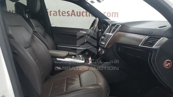 Photo 27 VIN: WDCDF7DE6FA461411 - MERCEDES-BENZ GL 500 