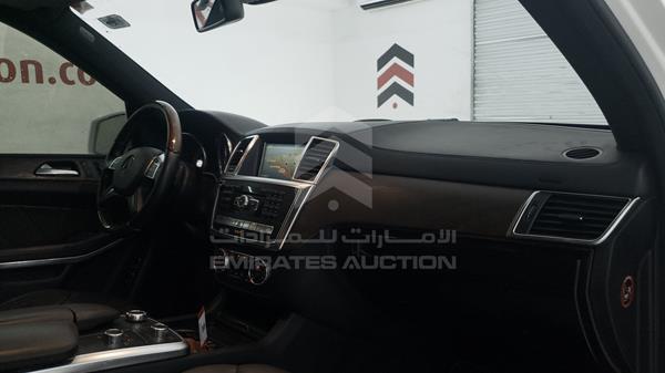 Photo 28 VIN: WDCDF7DE6FA461411 - MERCEDES-BENZ GL 500 