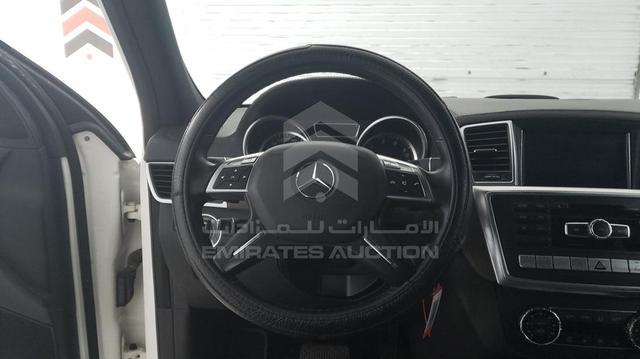 Photo 14 VIN: WDCDF7DEXDA141067 - MERCEDES GL 