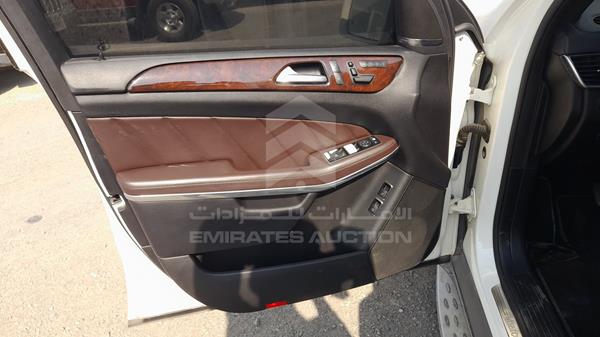 Photo 17 VIN: WDCDF7DEXEA368213 - MERCEDES-BENZ GL 500 