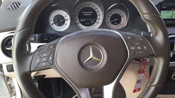 Photo 13 VIN: WDCGG3HB8FG350844 - MERCEDES-BENZ GLK 250 