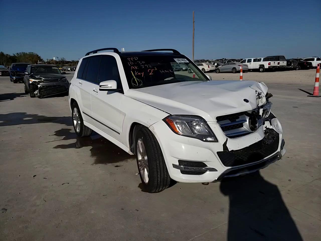 Photo 10 VIN: WDCGG5HB2FG437263 - MERCEDES-BENZ GLK 350 