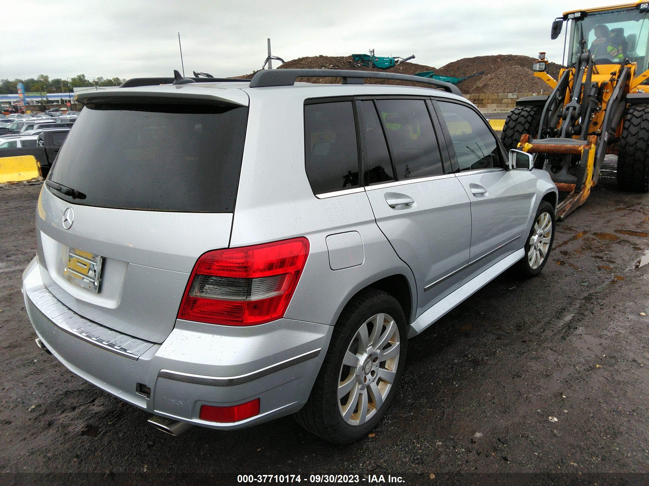 Photo 3 VIN: WDCGG8HB2AF461093 - MERCEDES-BENZ GLK-KLASSE 