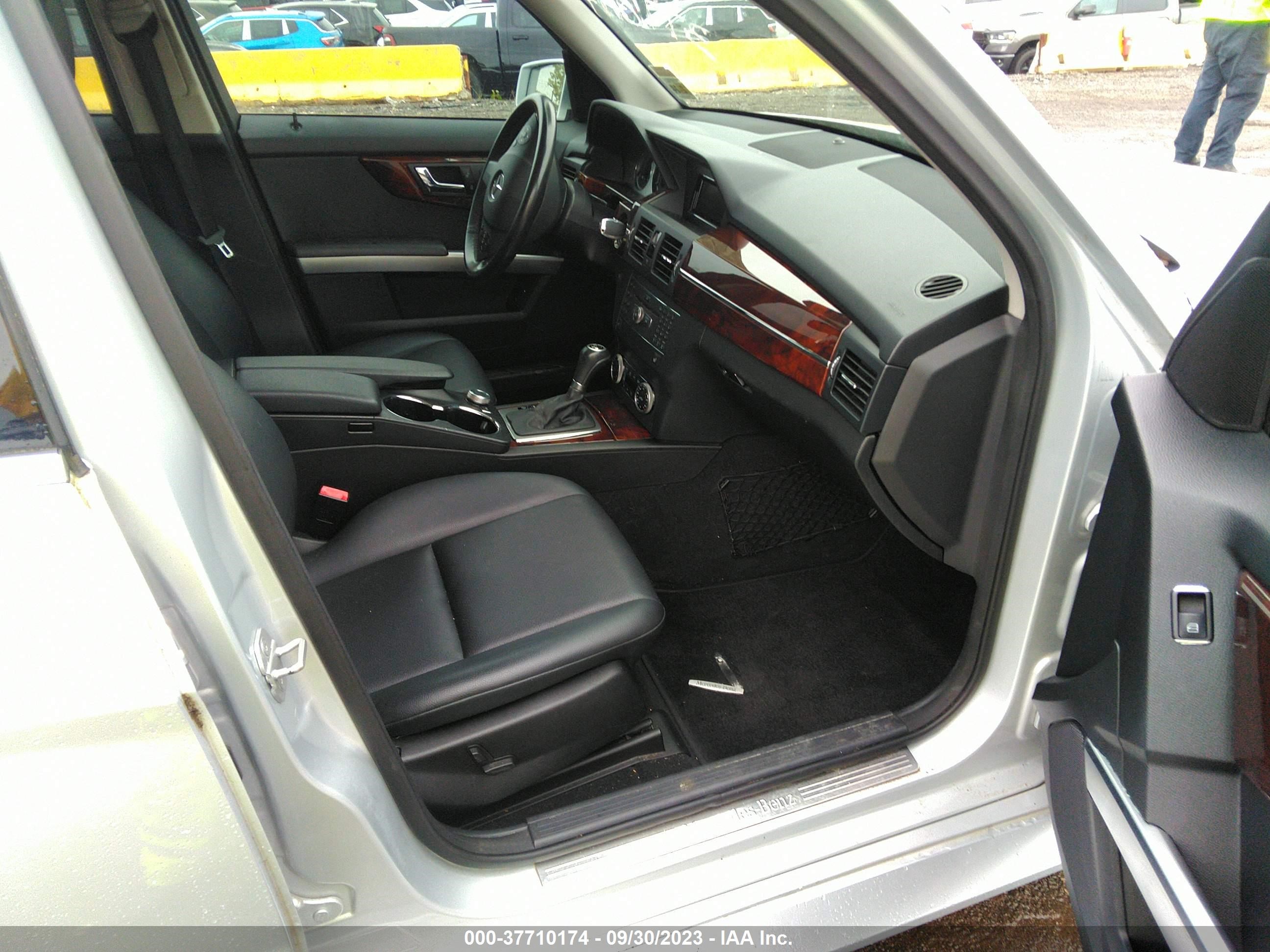 Photo 4 VIN: WDCGG8HB2AF461093 - MERCEDES-BENZ GLK-KLASSE 