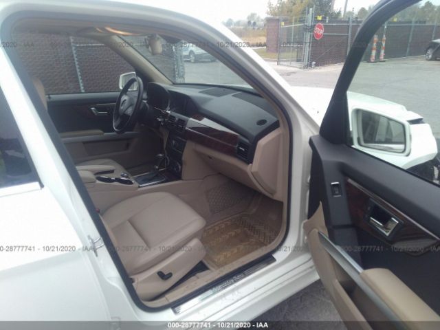 Photo 4 VIN: WDCGG8HB5BF538928 - MERCEDES-BENZ GLK-CLASS 