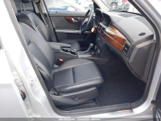 Photo 4 VIN: WDCGG8HB6CF887629 - MERCEDES-BENZ GLK 350 