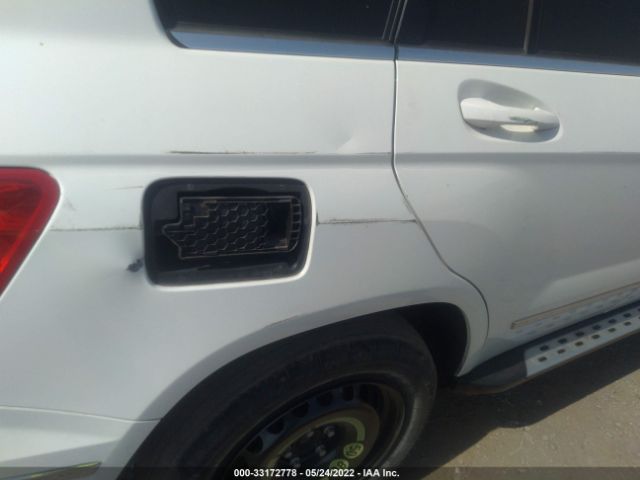 Photo 5 VIN: WDCGG8HBXCF938940 - MERCEDES-BENZ GLK-CLASS 